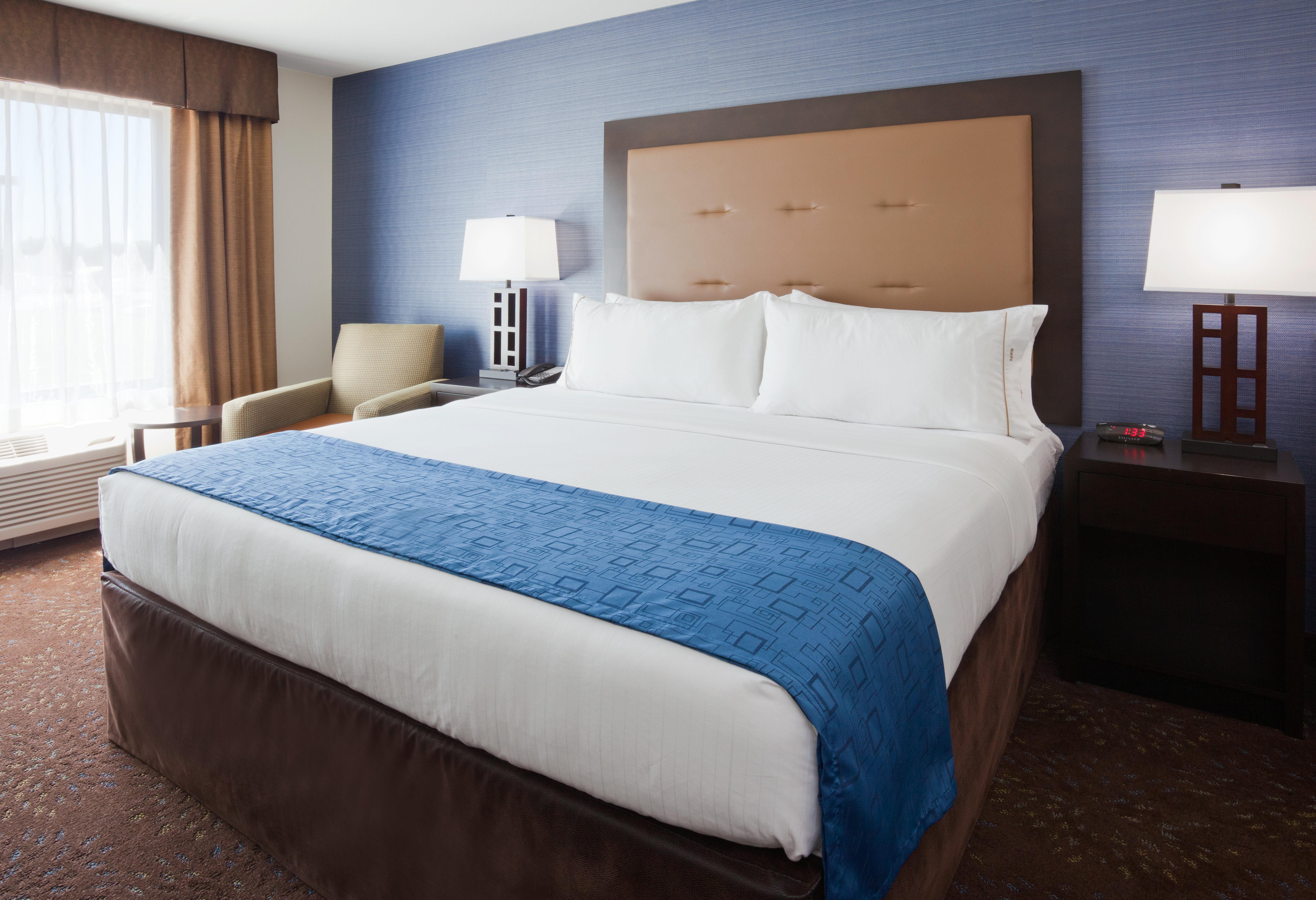 Holiday Inn Express & Suites Fort Dodge By Ihg Εξωτερικό φωτογραφία