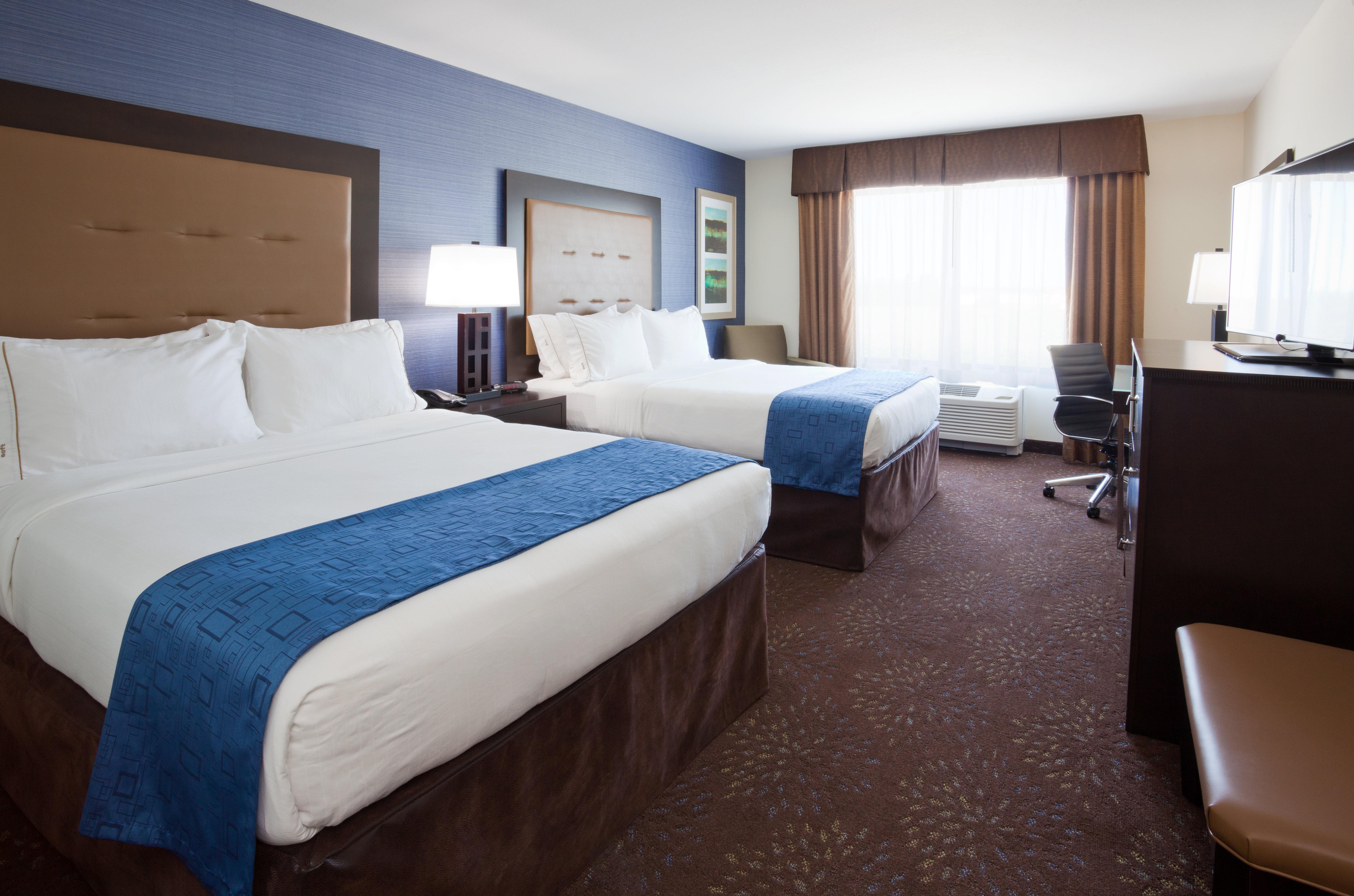 Holiday Inn Express & Suites Fort Dodge By Ihg Εξωτερικό φωτογραφία